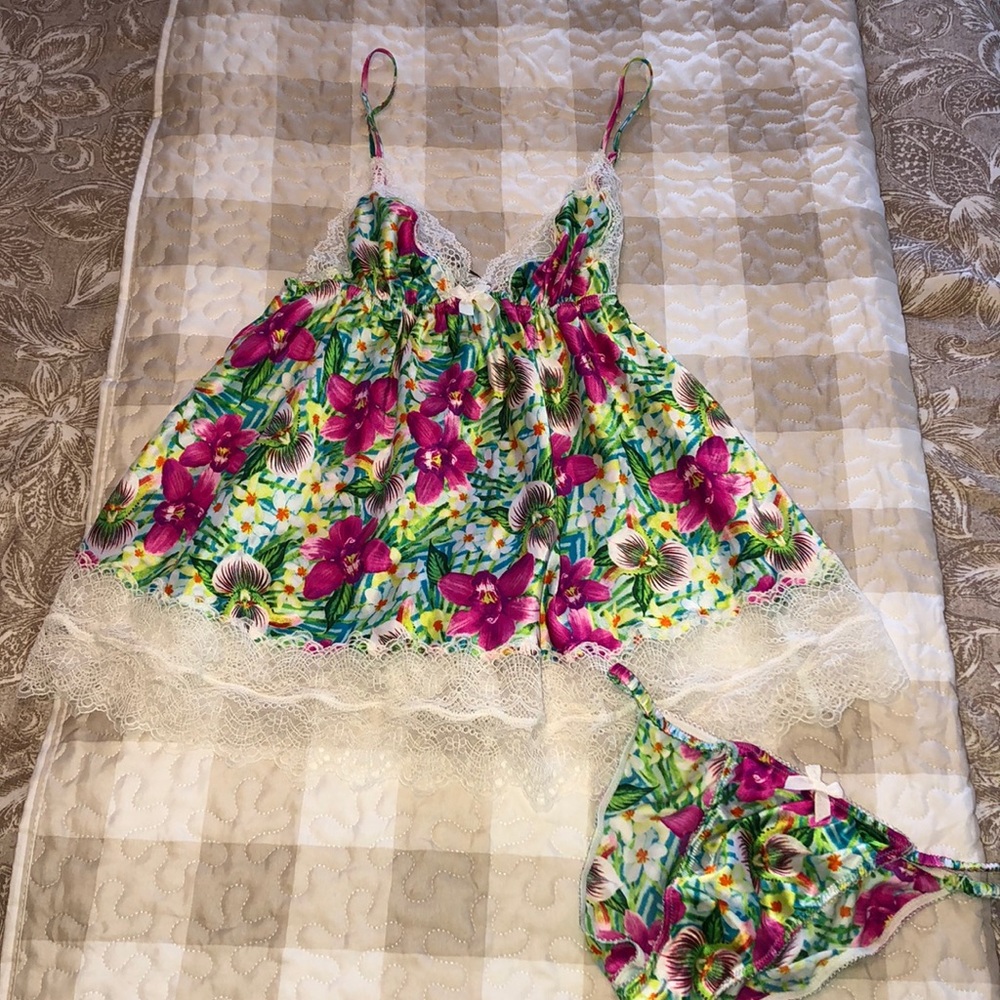 🍂Victoria’s Secret Babydoll Set